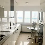 Апартаменты The Sea View