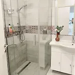 The Sea View Апартаменты