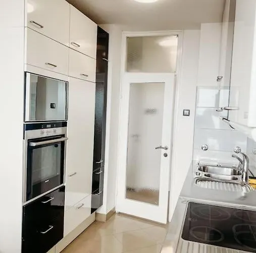 Apartman The Sea View